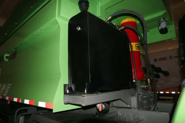 �й����� HOWO T6G�ؿ� 380���� 8X4 ��ж��(������)(ZZ3317N386WE1)ͼƬ