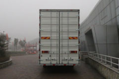 中国重汽 豪瀚J5G重卡 280马力 4X2 9.55米厢式载货车(ZZ5185XXYN7113E1H)