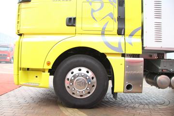 �й����� �ǵ¿�SITRAK C7H�ؿ� 430���� 6X4 LNGǣ����(ZZ4256V324HE1LB)ͼƬ