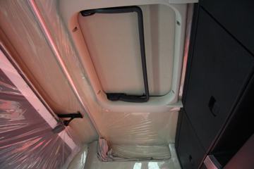 �й����� �ǵ¿�SITRAK C7H�ؿ� 430���� 6X4 LNGǣ����(ZZ4256V324HE1LB)ͼƬ