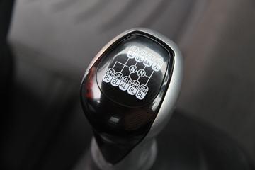 �й����� �ǵ¿�SITRAK C7H�ؿ� 430���� 6X4 LNGǣ����(ZZ4256V324HE1LB)ͼƬ