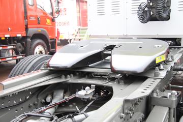 �й����� �ǵ¿�SITRAK C7H�ؿ� 430���� 6X4 LNGǣ����(ZZ4256V324HE1LB)ͼƬ