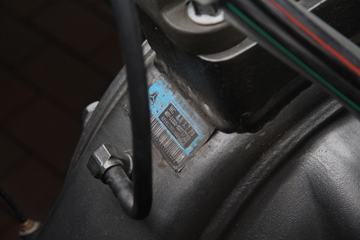 �й����� �ǵ¿�SITRAK C7H�ؿ� 430���� 6X4 LNGǣ����(ZZ4256V324HE1LB)ͼƬ