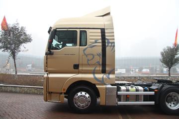 �й����� �ǵ¿�SITRAK C7H�ؿ� 540���� 6X2Rǣ����(�߶�)(ZZ4256V323HE1)ͼƬ