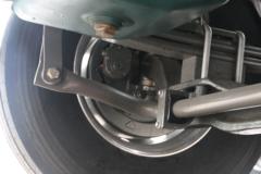 中国重汽 斯太尔D7B重卡 380马力 6X4牵引车(ZZ4253N3241E1BN)
