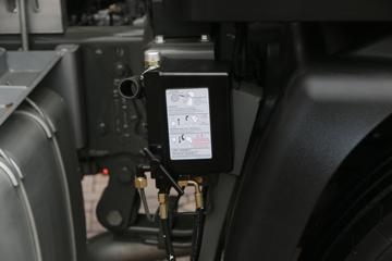 �й����� ˹̫��D7B�ؿ� 430���� 6X4 LNGǣ����(ZZ4253N3841E1LBN)ͼƬ