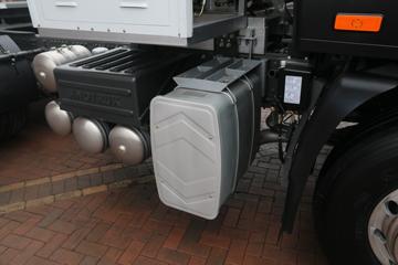 �й����� ˹̫��D7B�ؿ� 430���� 6X4 LNGǣ����(ZZ4253N3841E1LBN)ͼƬ