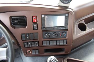 �й����� ˹̫��D7B�ؿ� 430���� 6X4 LNGǣ����(ZZ4253N3841E1LBN)ͼƬ