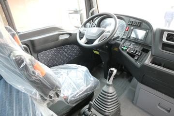 �й����� �ǵ¿�SITRAK C7H�ؿ� 540���� 6X2Rǣ����(�߶�)(ZZ4256V323HE1)ͼƬ