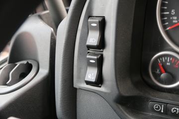 �й����� �ǵ¿�SITRAK C7H�ؿ� 540���� 6X2Rǣ����(�߶�)(ZZ4256V323HE1)ͼƬ