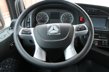 �й����� �ǵ¿�SITRAK C7H�ؿ� 540���� 6X2Rǣ����(�߶�)(ZZ4256V323HE1)ͼƬ