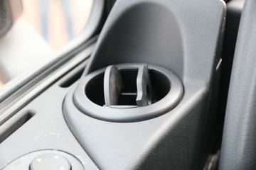 �й����� �ǵ¿�SITRAK C7H�ؿ� 540���� 6X2Rǣ����(�߶�)(ZZ4256V323HE1)ͼƬ