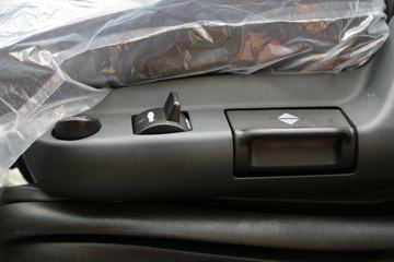 �й����� �ǵ¿�SITRAK C7H�ؿ� 540���� 6X2Rǣ����(�߶�)(ZZ4256V323HE1)ͼƬ