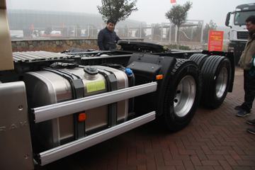 �й����� �ǵ¿�SITRAK C7H�ؿ� 540���� 6X2Rǣ����(�߶�)(ZZ4256V323HE1)ͼƬ