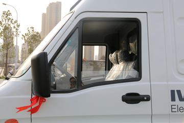 �Ͼ���ά�� ���� EV42 ����� 4.5T 5.99�״��綯�����ʽ����81.6kWhͼƬ