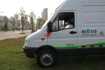 �Ͼ���ά�� ���� EV42 ����� 4.5T 5.99�״��綯�����ʽ����81.6kWhͼƬ