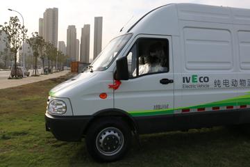 �Ͼ���ά�� ���� EV42 ����� 4.5T 5.99�״��綯�����ʽ����81.6kWhͼƬ