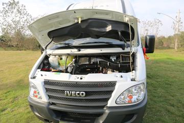 �Ͼ���ά�� ���� EV42 ����� 4.5T 5.99�״��綯�����ʽ����81.6kWhͼƬ