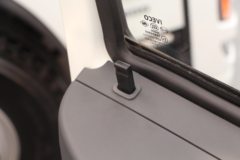 南京依维柯 宝迪 经典版 V42 4.5T 82马力 5.99米纯电动封闭厢式货车82kWh