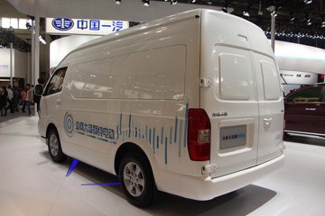 大海狮&nbsp;电动封闭厢货外观图片