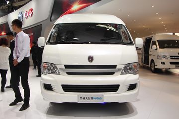 金杯 大海狮 68马力 4.88米封闭厢式货车(纯电动)