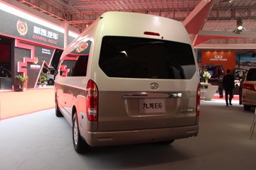 E6&nbsp;电动封闭厢货外观图片