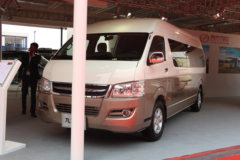 九龙E6 95马力 6.01米纯电动封闭货车