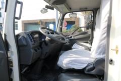 解放 J6F 4.5T 3.66米单排纯电动厢式轻卡底盘(CA5042XXYP40LEVA84-3)