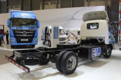 福田 欧马可1系 4.5T 4.17米单排纯电动厢式轻卡底盘(BJ1041EVJA)83kWh