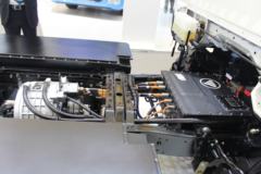 福田 欧马可1系 4.5T 4.17米单排纯电动厢式轻卡底盘(BJ1041EVJA)83kWh