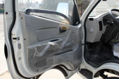 福田 欧马可BEV 3.39T 3.34米单排纯电动厢式轻卡(BJ5036XXYEV1)