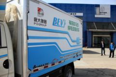 福田 欧马可BEV 3.39T 3.34米单排纯电动厢式轻卡(BJ5036XXYEV1)