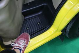 威途Z35&nbsp;电动封闭厢货驾驶室图片