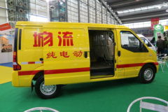 陆地方舟 威途Z35 标准版 4.5米纯电动封闭厢式货车