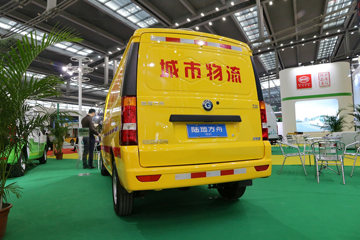 威途Z35&nbsp;电动封闭厢货外观图片