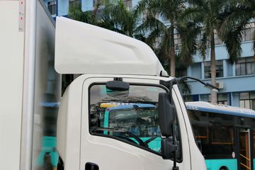 ���ǵ�T7 10.7T 5.6�״��綯��ʽ�ῨͼƬ