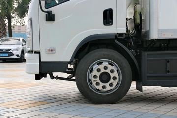 ���ǵ�T7 10.7T 5.6�״��綯��ʽ�ῨͼƬ