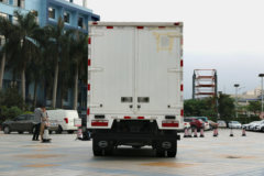 比亚迪T7 10.7T 5.6米纯电动厢式轻卡(BYD5110XXYBEV)
