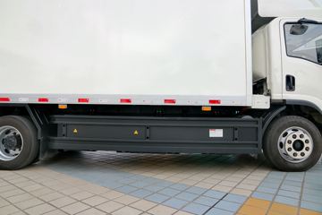 ���ǵ�T7 10.7T 5.6�״��綯��ʽ�ῨͼƬ