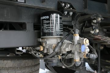 ���ǵ�T7 10.7T 5.6�״��綯��ʽ�ῨͼƬ