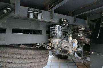 ���ǵ�T7 10.7T 5.6�״��綯��ʽ�ῨͼƬ