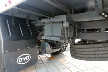 ���ǵ�T7 10.7T 5.6�״��綯��ʽ�ῨͼƬ