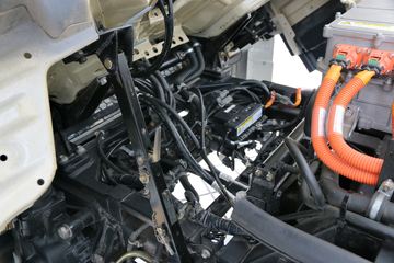 ���ǵ�T7 10.7T 5.6�״��綯��ʽ�ῨͼƬ