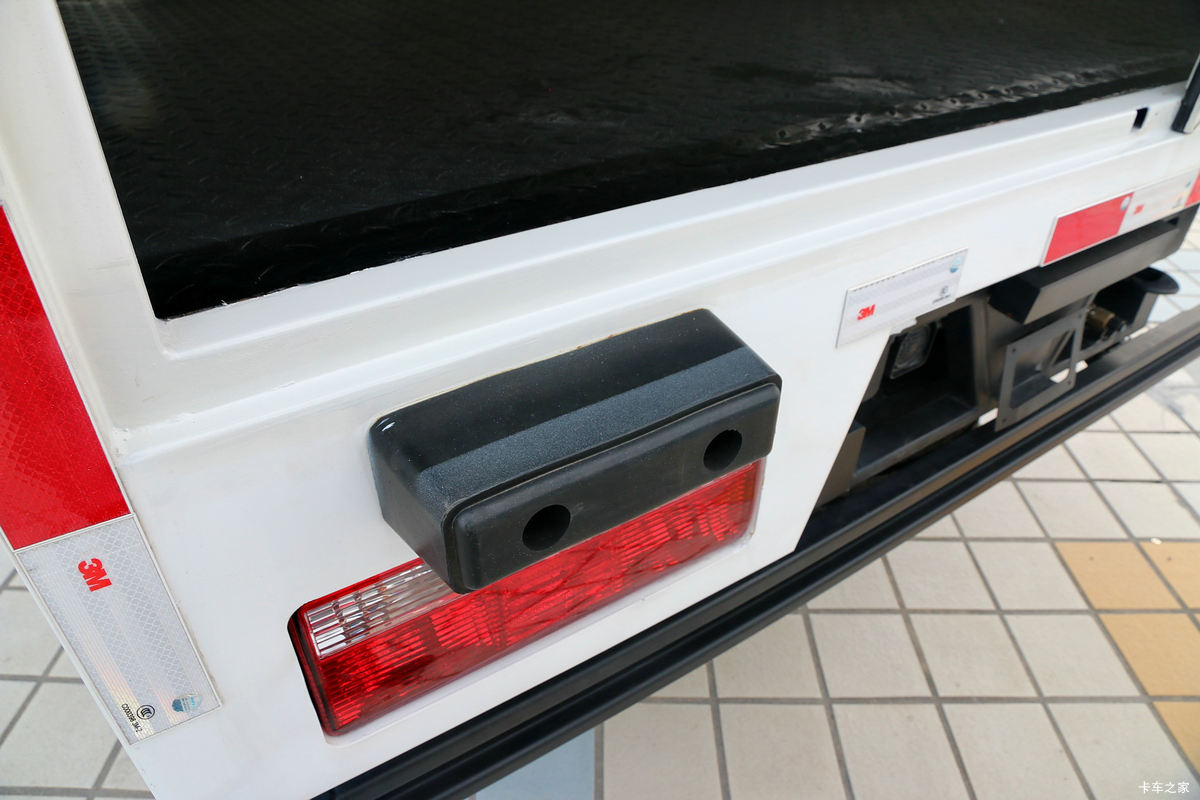 ǵT7 10.7T 5.6״綯ʽῨ(BYD5110XXYBEV)