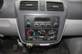 电牛1号&nbsp;电动封闭厢货驾驶室图片