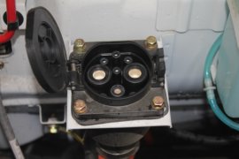 电牛1号&nbsp;电动封闭厢货底盘图片