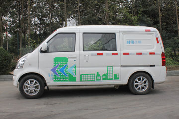 电牛1号&nbsp;电动封闭厢货外观图片