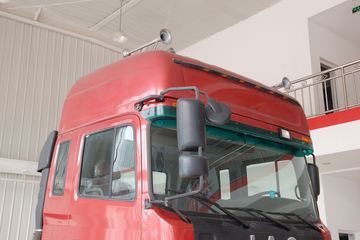 格尔发A3&nbsp;牵引车外观                                                图片