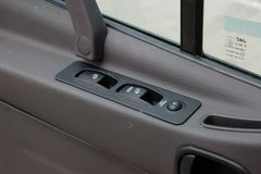 江淮 格尔发A3系列中卡 180马力 4X2 6.5米栏板载货车(HFC1132KR1K3)