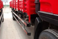 江淮 格尔发A3系列中卡 180马力 4X2 6.5米栏板载货车(HFC1132KR1K3)